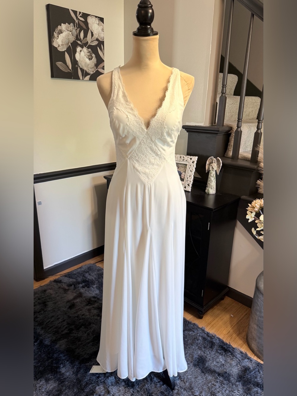 NWT Abercrombie & Fitch White Lace Trim V‑Neck Flowy Bridal Wedding Dress XS